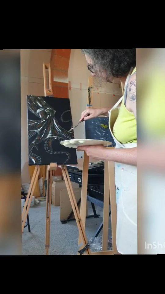 2 oeuvres en 2 jours
Alors, defi relevé ?

#artcontemporain 
#artistefrançaise 
#octopuspainting 
#catpainting